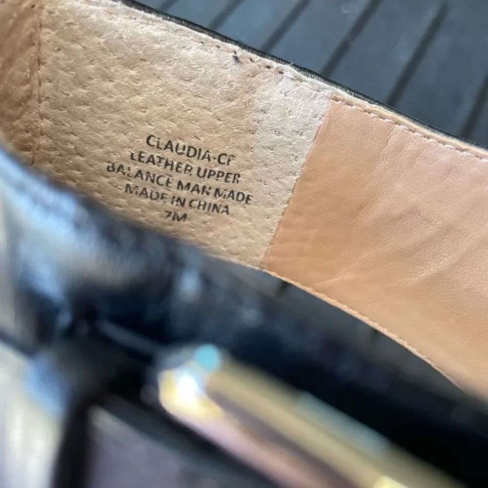 Coach Heels - Picture 6 of 6